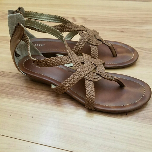 Woven sandals - Picture 4 of 4