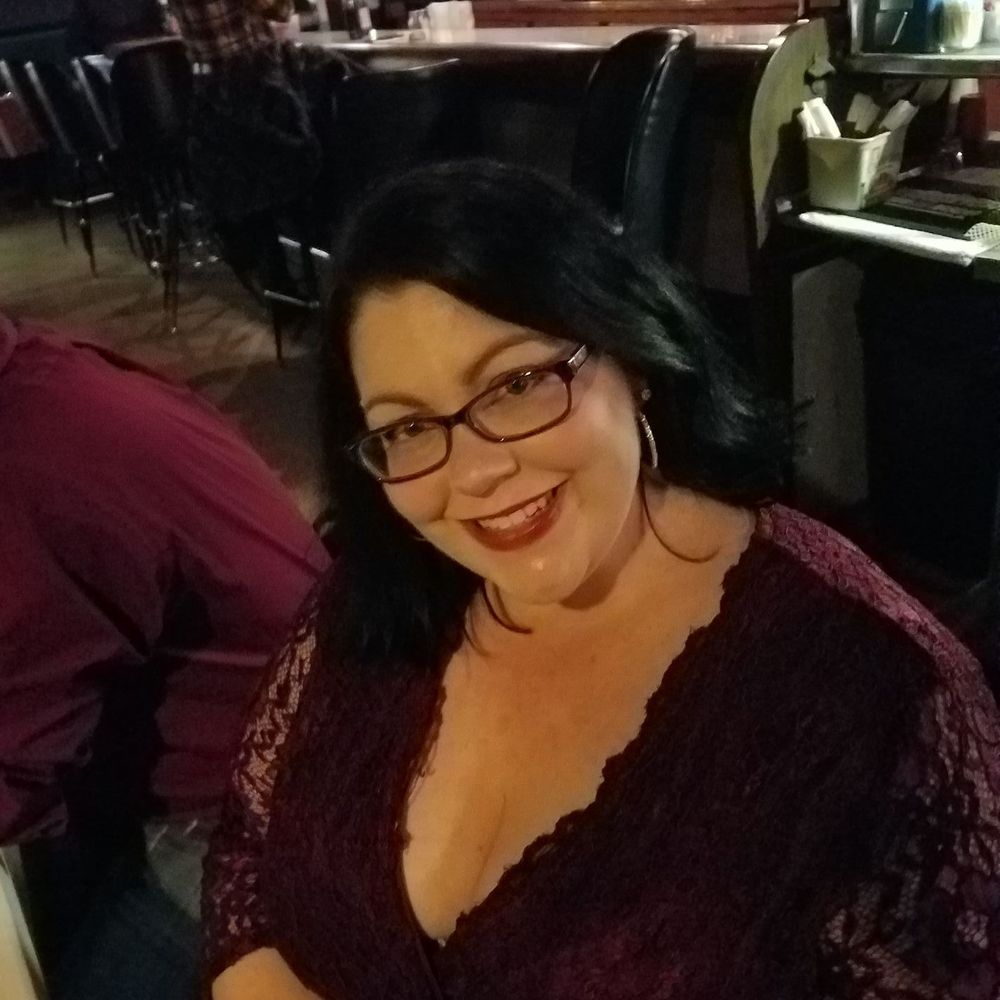 Meet your Posher, Cristy