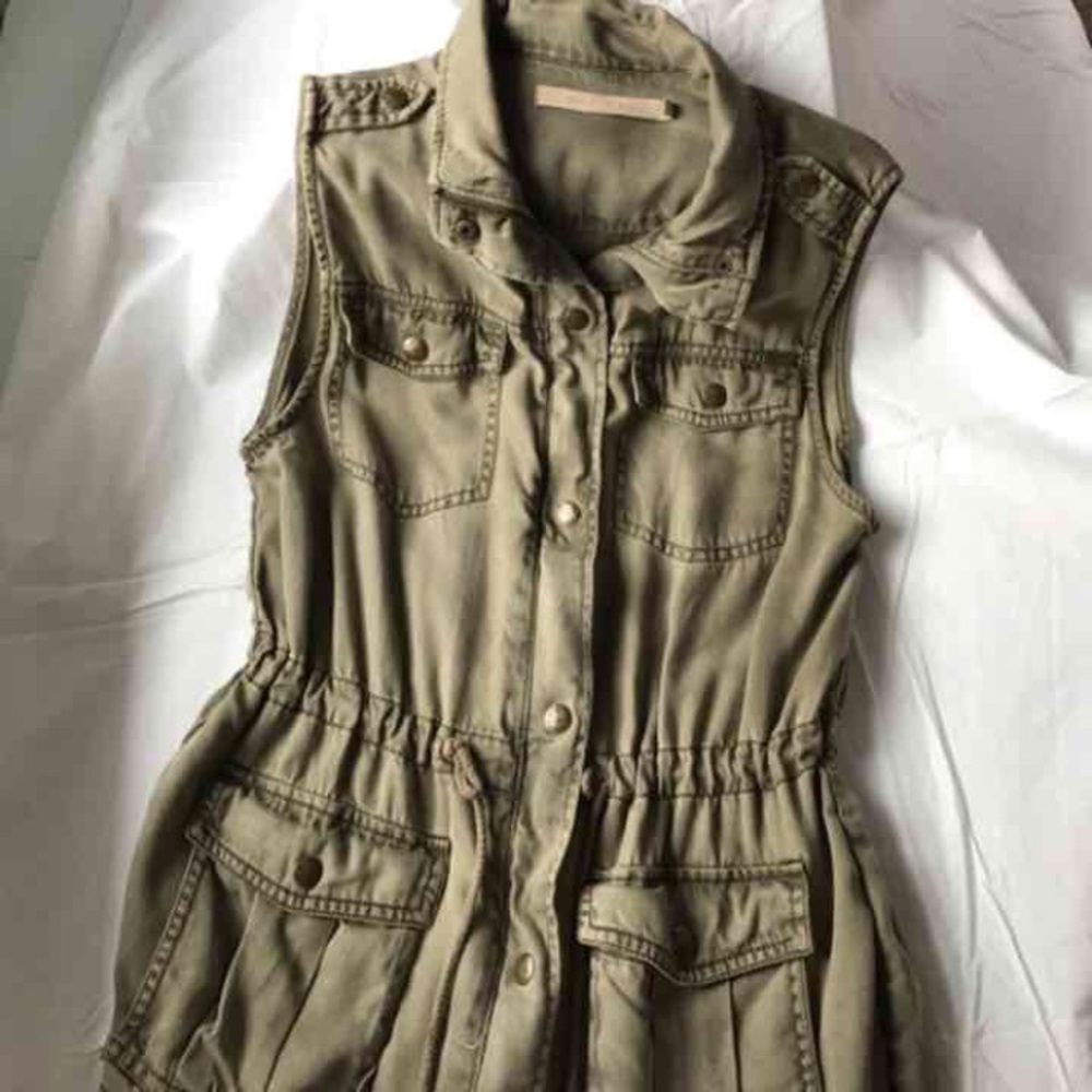 Max jeans olive utility vest