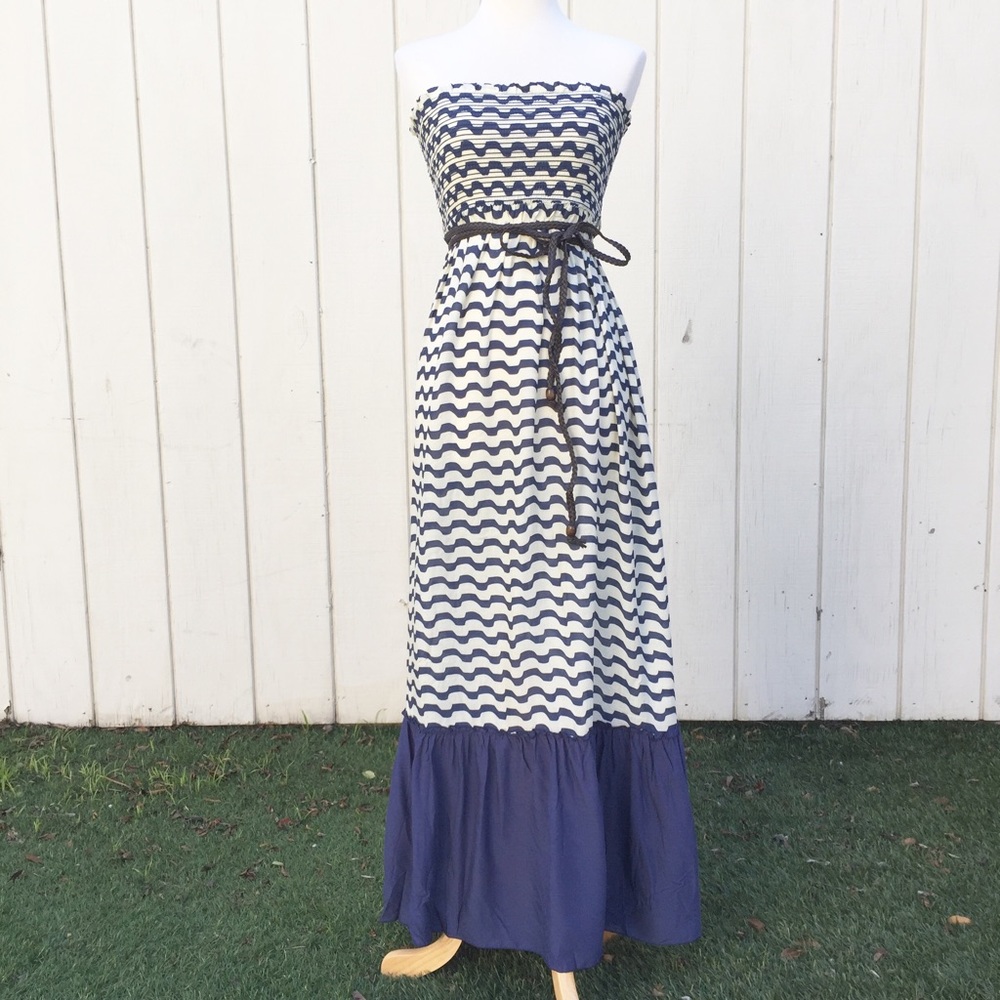 /NWOT/ Lani maxi dress with belt