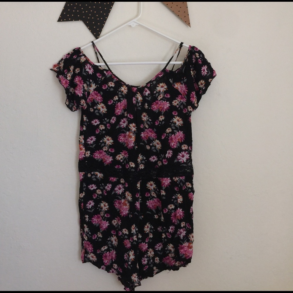 SOLD Floral romper.