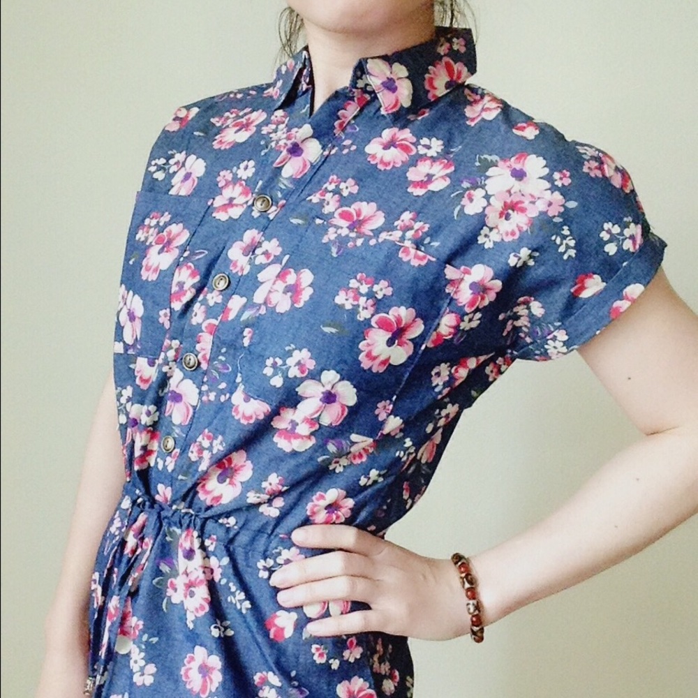 5⭐️Floral Denim mini dress - Picture 4 of 4