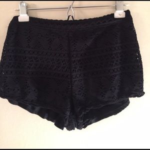 Hollister lace crochet shorts