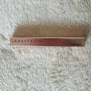 Anastasia beverly hills brow definer (dark brown)