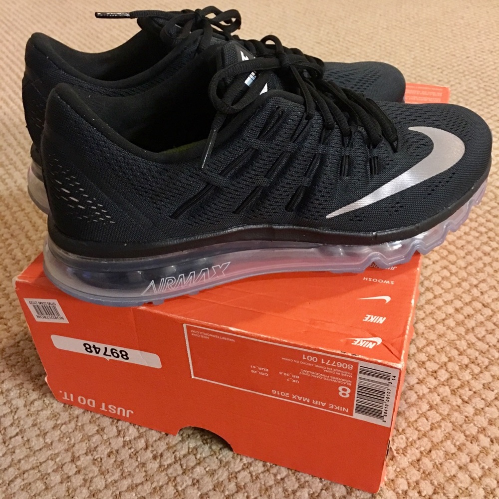 SOLD NIB Nike Air Max Men's 8