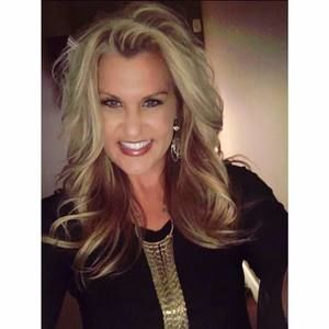 Meet your Posher, Betsy