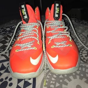 Lebron 10