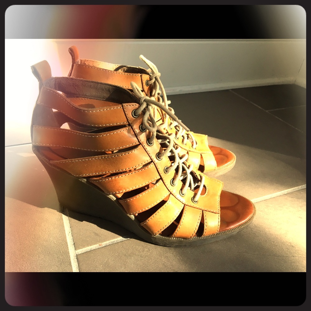 Dr. Martens Wedge Sandal