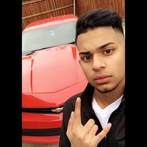 Meet your Posher, Akhil