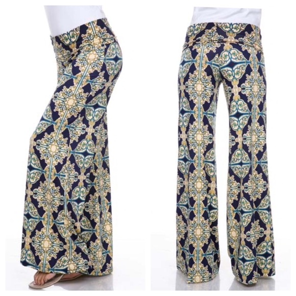 Pants - Mosaic Print Palazzo Pants Small