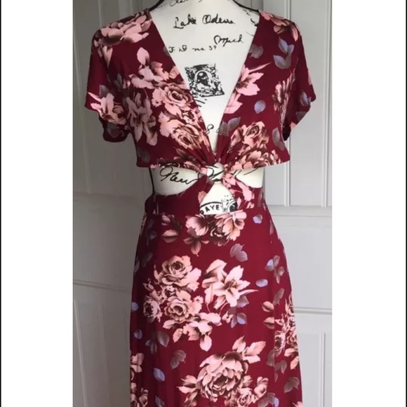 Cut out sides maxi dress - Picture 6 of 8