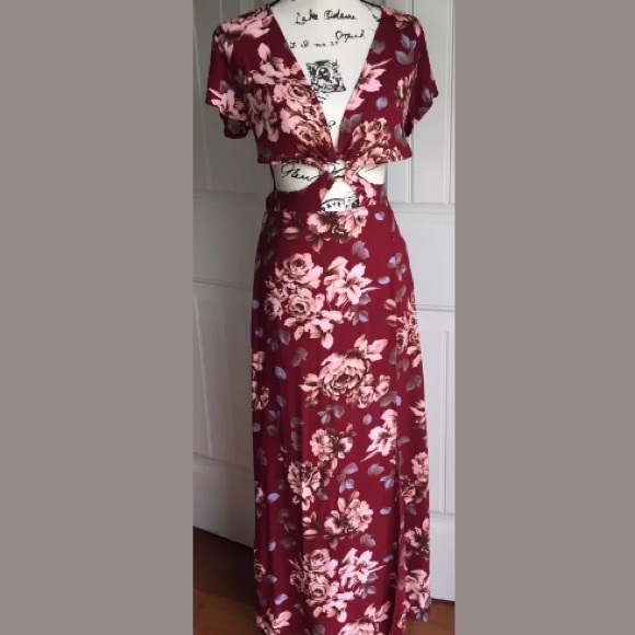 Cut out sides maxi dress - Picture 8 of 8