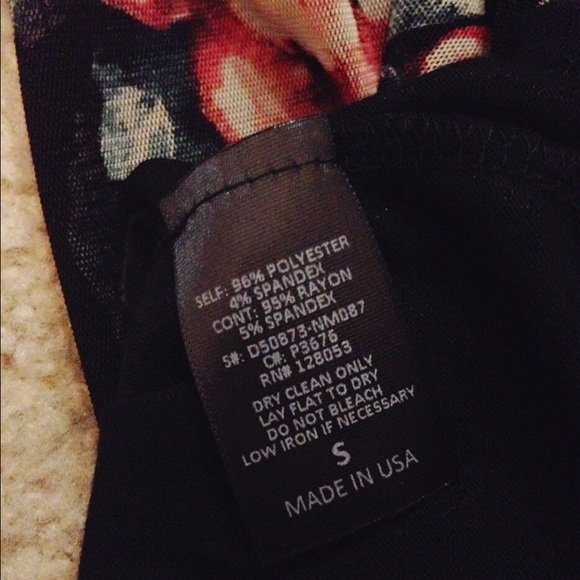 5⭐️"Retro Rose" Floral Printed Mesh Mockneck dress - Picture 8 of 8