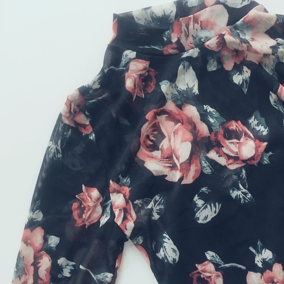 5⭐️"Retro Rose" Floral Printed Mesh Mockneck dress - Picture 5 of 8