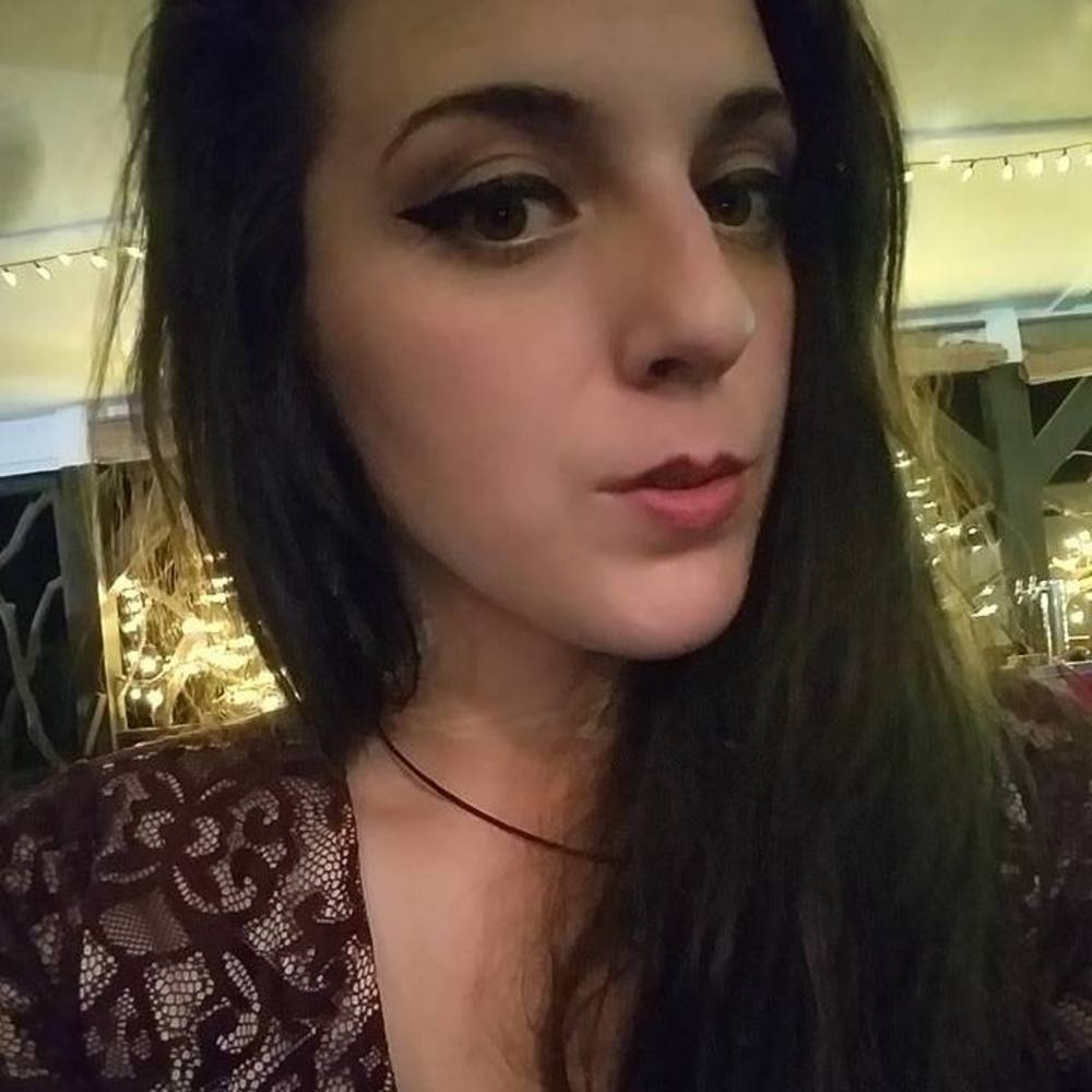 Meet your Posher, Traci