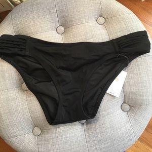 Black bikini bottoms