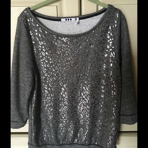 NWT THREE DOTS SHINY EMBELLISHED SWEATSHIRT