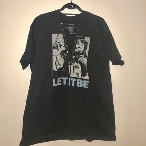 COMING SOON: HANDMADE VINTAGE LACEUP TEES