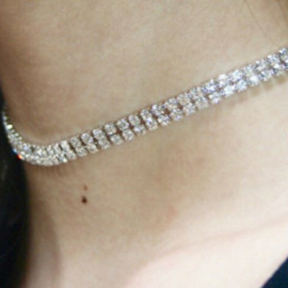 New! Sparkly T- Choker 2 piece Set- silver - Picture 3 of 7