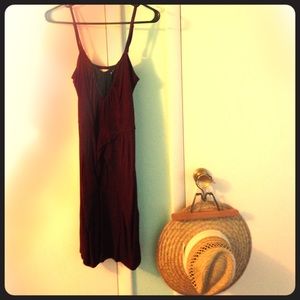Little burgundy dress - red wine proof!