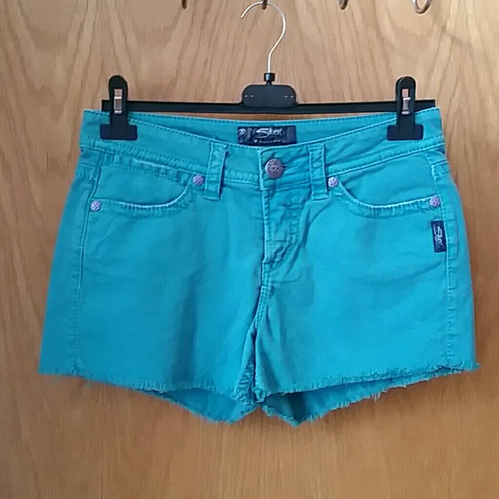Silver Jeans Toni flap pocket denim shorts