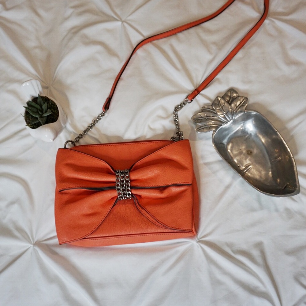 Coral Shoulder Purse Bow & Chain
