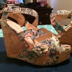Chinese Laundry Floral Wedges