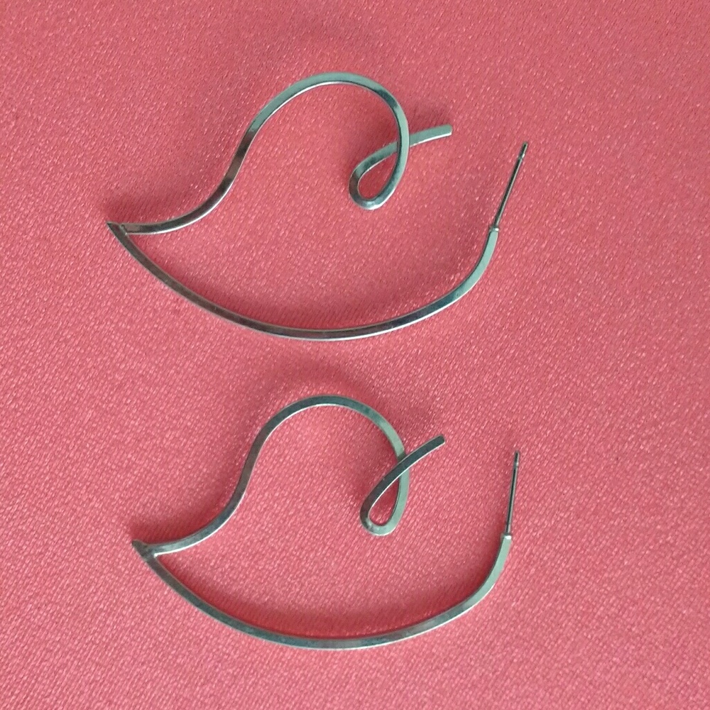 Guess Heart Earrings