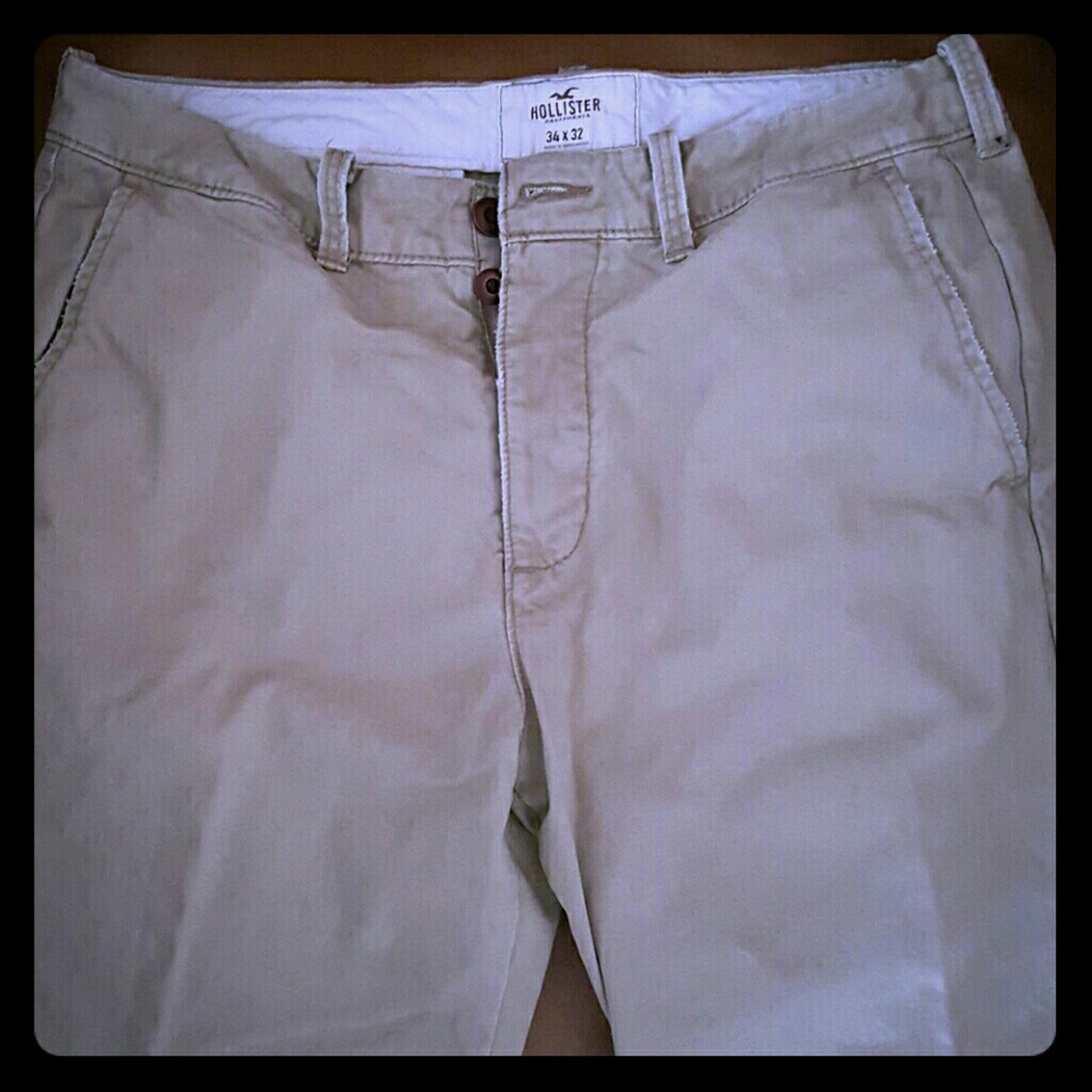 Men's khakis