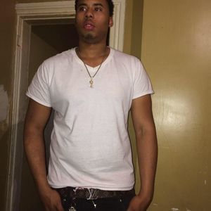 Meet your Posher, Aaron