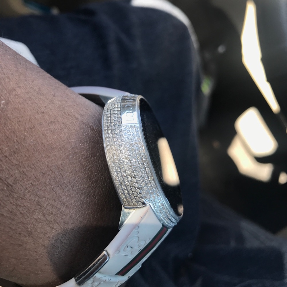 Used Gucci watch Icedout