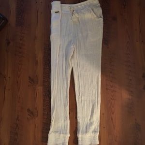 Billabong cover up pants