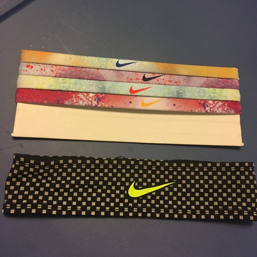 Women's Nike headbands