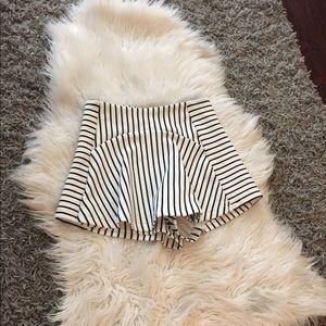 LF skirt