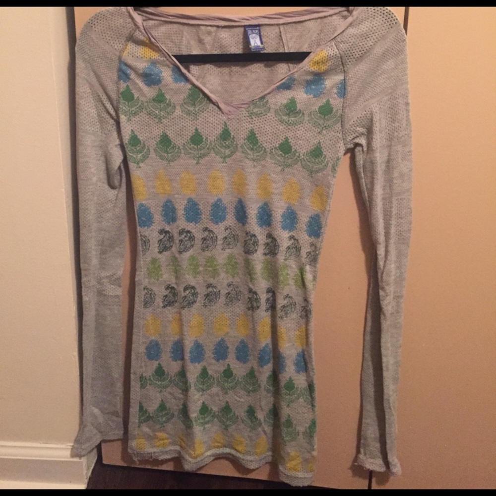 Free people long sleeve t shirt size small