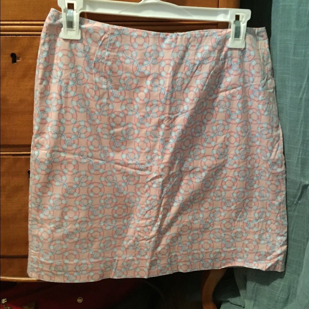 Vineyard Vines pink skirt size 2