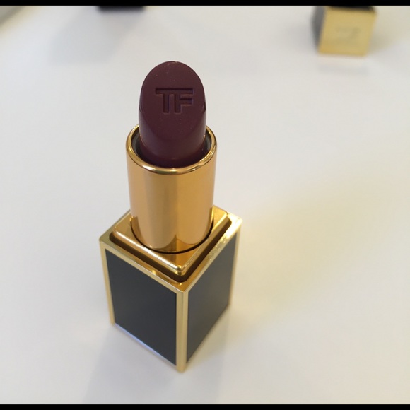 Tom Ford Lipstick in Guillermo - Picture 2 of 2