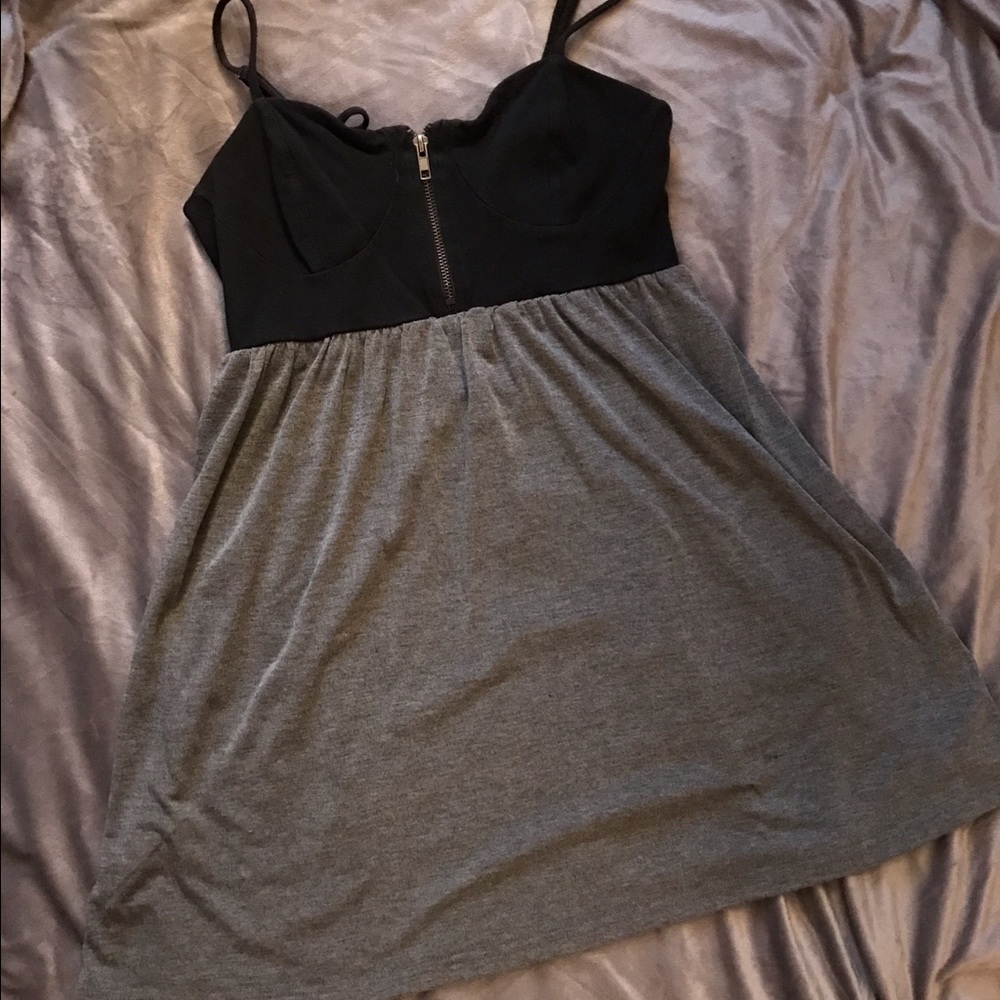 Gray/black dress