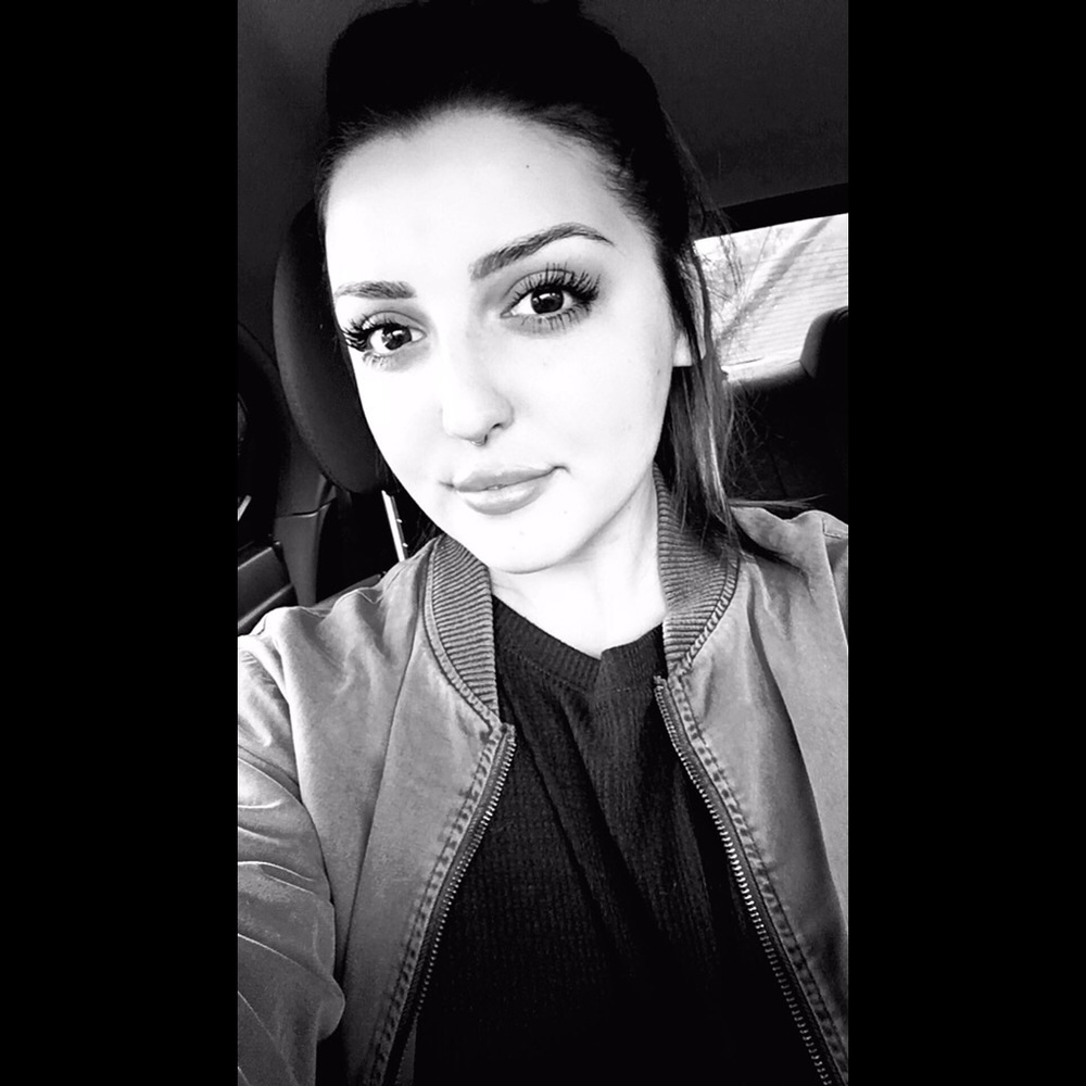 Meet your Posher, Ciara