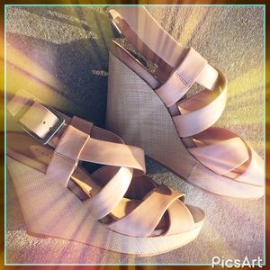 Women's Nude GIANNI BINI Strappy Wedges size 8.5