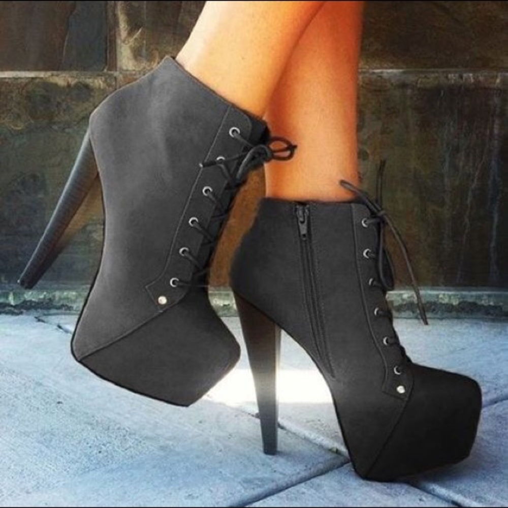 Lace Up Wooden Heel Chunky Bootie