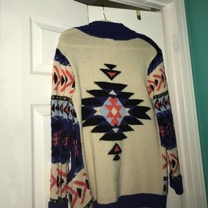 Aztec print heavy sweater