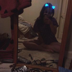 Meet your Posher, Maya