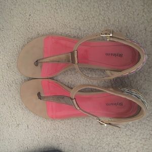 Cute summer sandals!