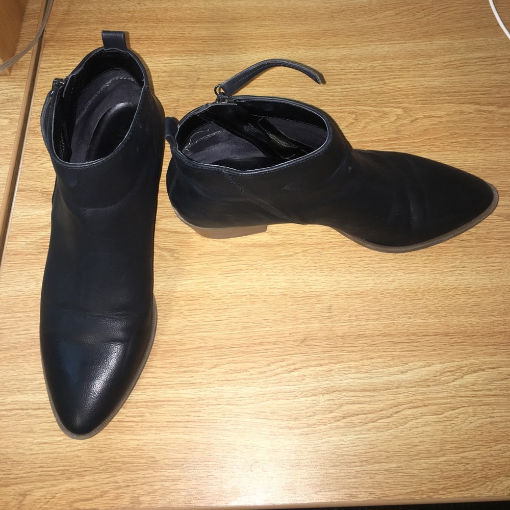 Black Holt Ankle Booties; Circus by Sam Edelman