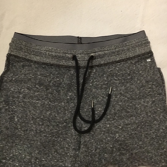 American Eagle Joggers - Picture 3 of 3