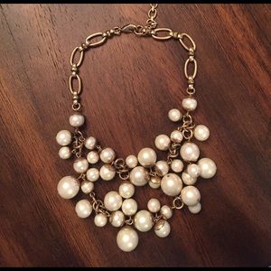 Stella and Dot white babble Pearl necklace.
