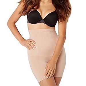 Spanx High Waist Mid size shorts
