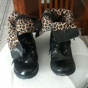 Dollhouse grunge boots