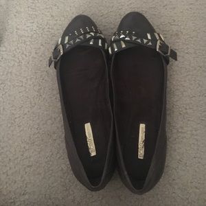 Bcbg flats!